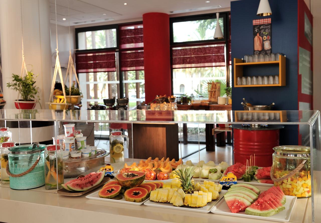 Hotel Ibis Styles Dakar Exteriér fotografie