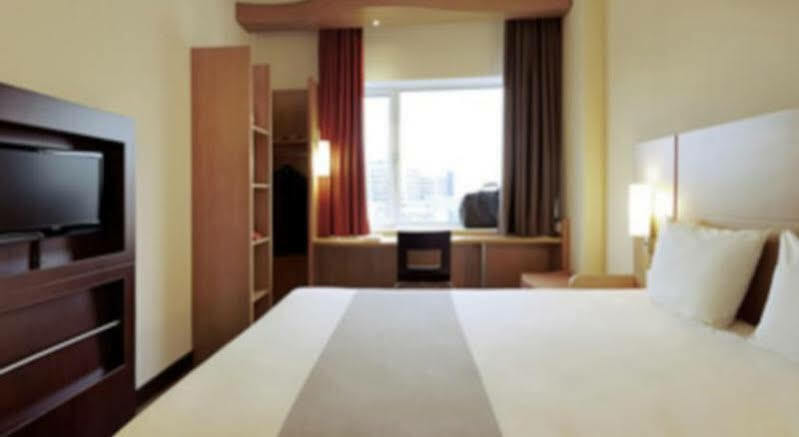 Hotel Ibis Styles Dakar Exteriér fotografie